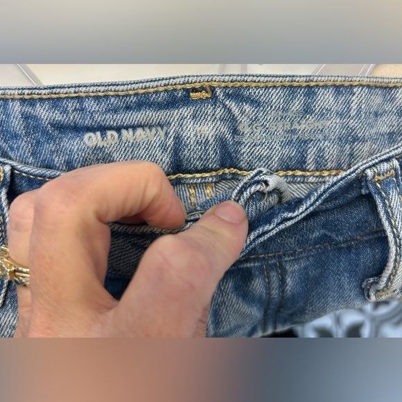 NWT $39.99 OLD NAVY OG Straight High-Rise 3” inseam denim shorts – Sz 14 - Picture 4 of 10